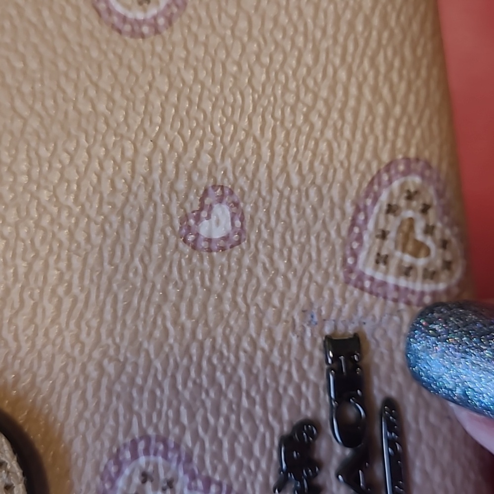 Coach Western Heart Beige Heart Pattern Crossbody And Bonus Card Holder Keychain - Picture 4 of 16